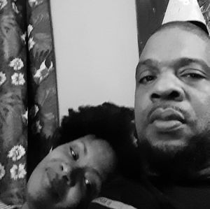 Meet your Posher, Goldie